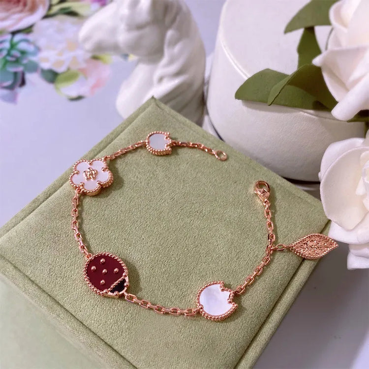 Notre Collection Chic d'Accessoires