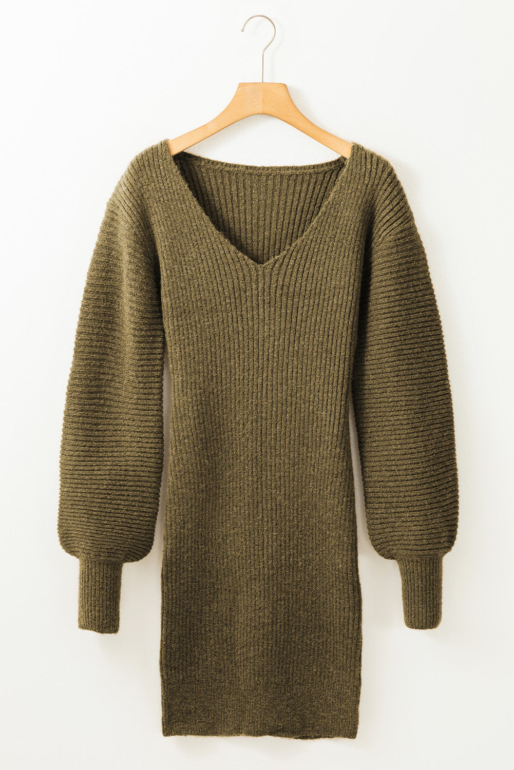 Robe pull moulante à col en V vert