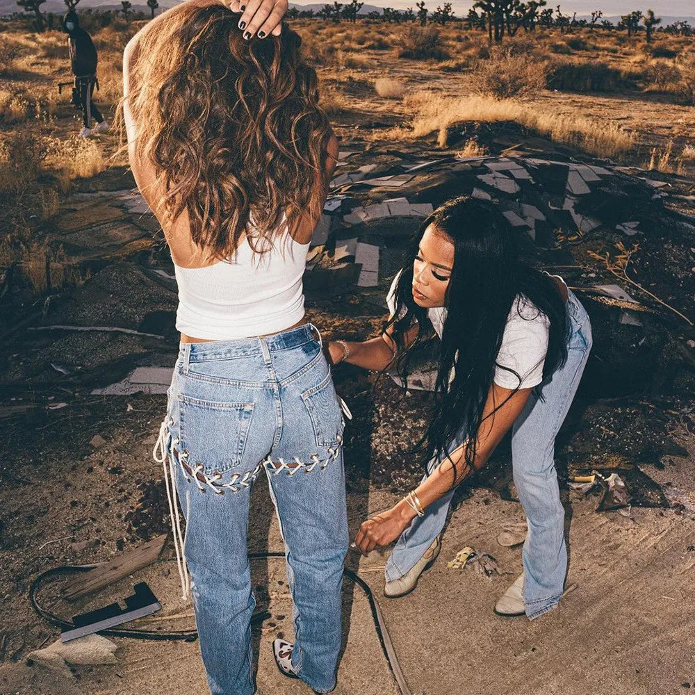 Pantalon en denim avec détails lacés