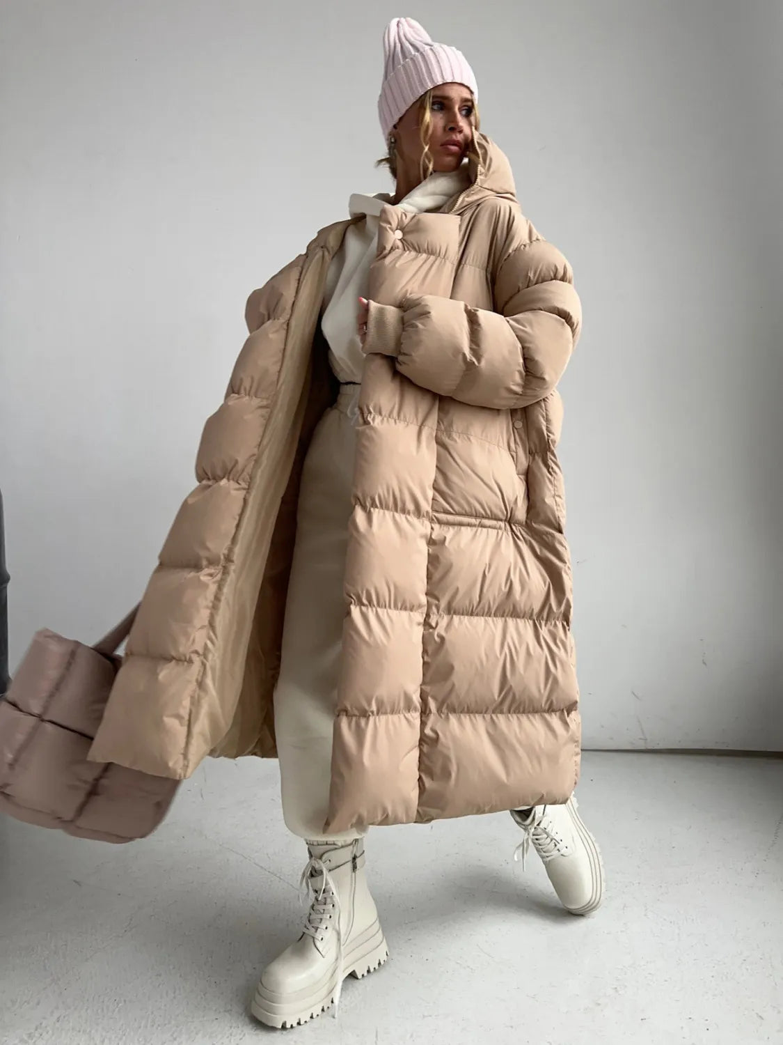 Veste longue matelassée en coton pour femme, décontractée et chaude pour l'automne et l'hiver, avec boutons dissimulés et capuche