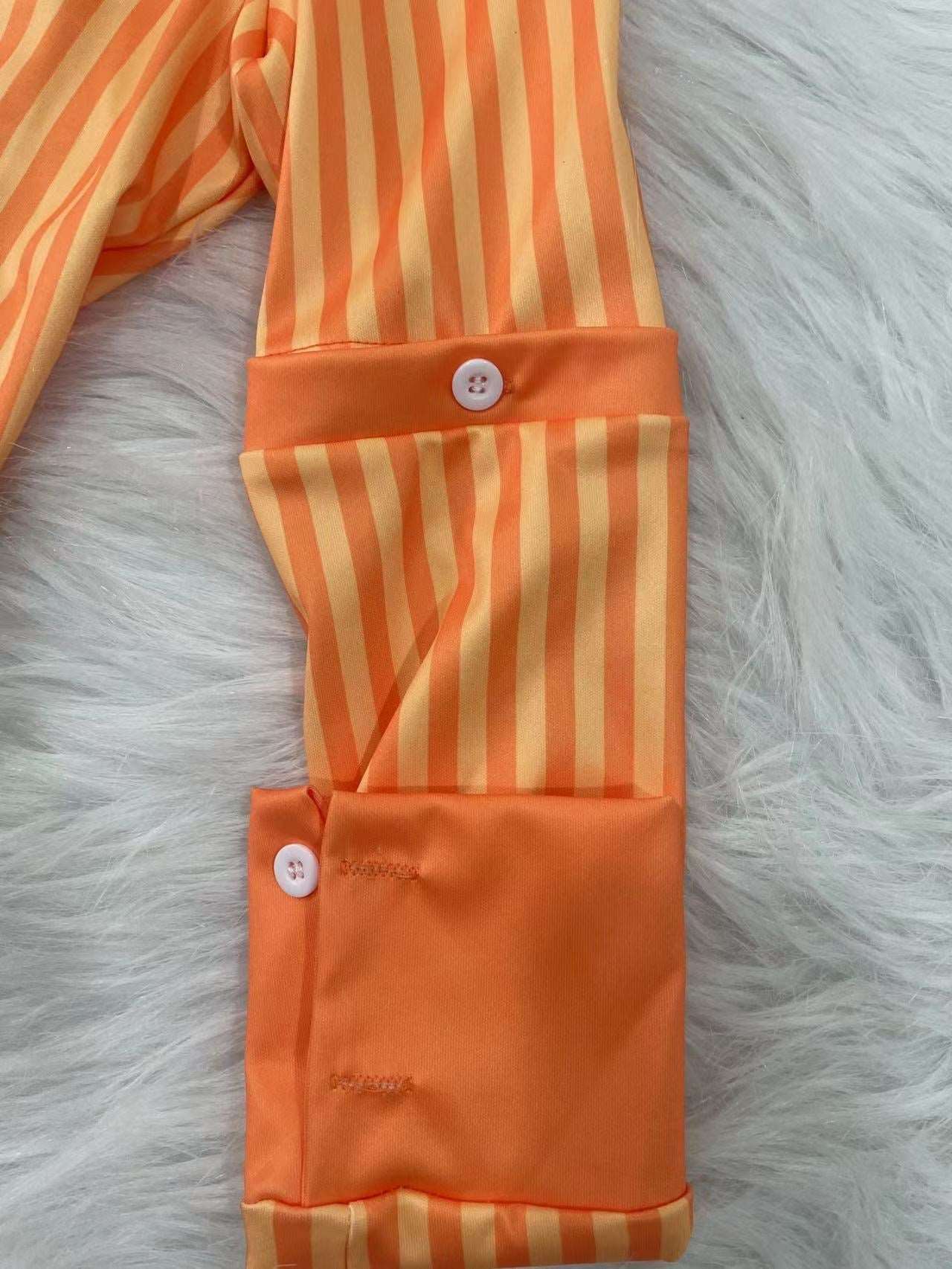 Explorez l'allure chic et décontractée avec notre ensemble deux pièces pour femmes