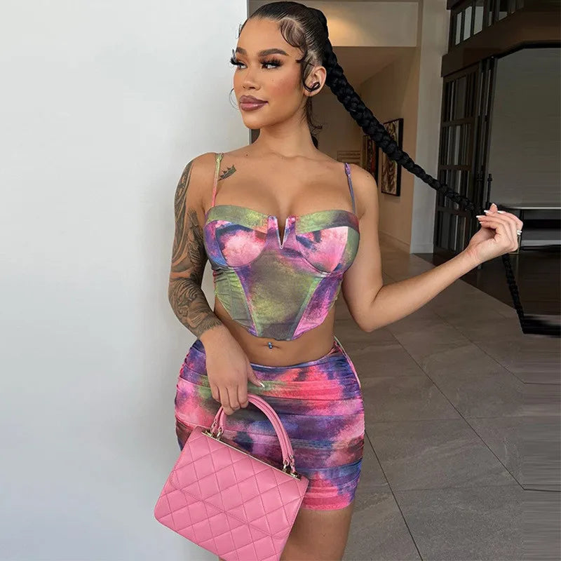 Haut Camisole Imprimé et Jupe Courte Ajustée