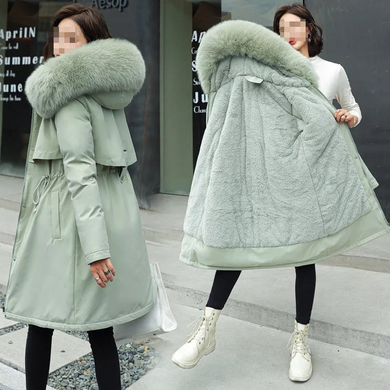 Élégant Manteau en Fourrure pour Affronter l'Hiver avec Style