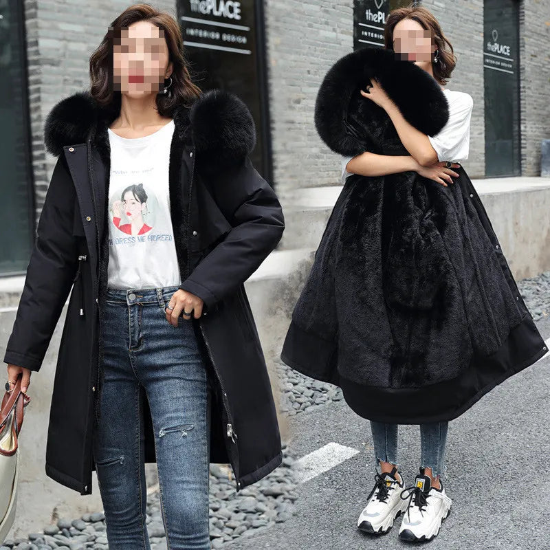 Élégant Manteau en Fourrure pour Affronter l'Hiver avec Style