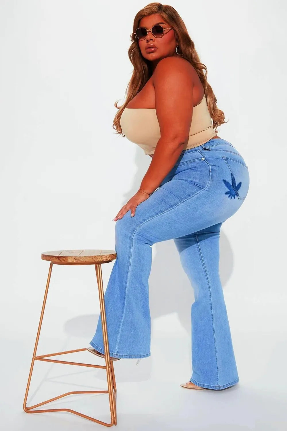 Jean Évasé Brodé Taille Haute