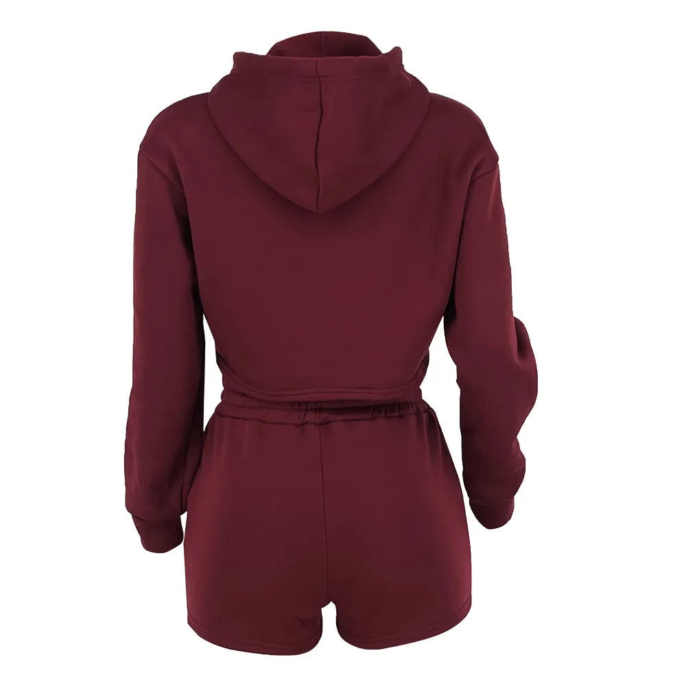 Ensemble deux pièces pour femmes avec capuche, poches et short