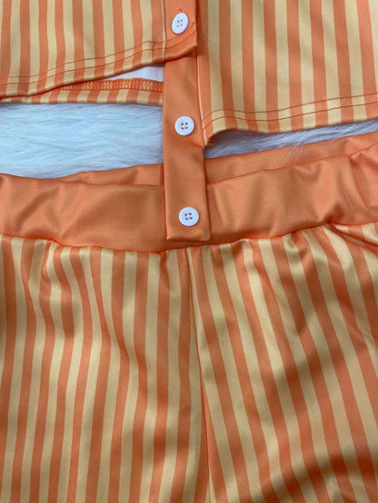 Explorez l'allure chic et décontractée avec notre ensemble deux pièces pour femmes