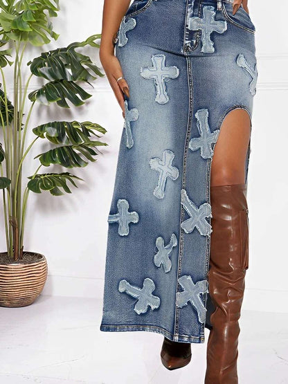 Ensemble jupe deux pièces en denim brodé et délavé, à l'allure sexy et hautement extensible pour femme